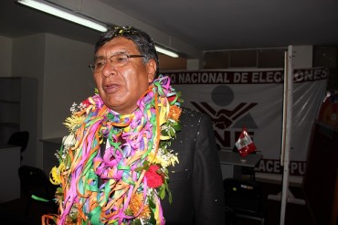 Ex Rector de la UNA-Puno, Dr. Lucio Ávila Rojas oficializó candidatura a la presidencia del Gobierno Regional Puno.