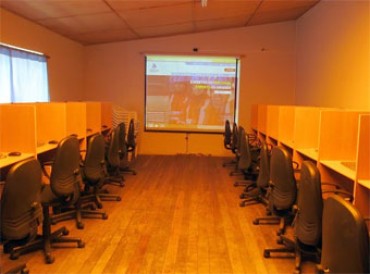 Minsur implementa cabinas de internet gratuito para la población de Antauta