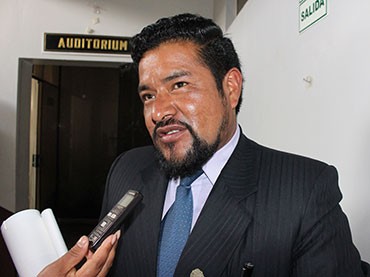 Santos Apaza Cárdenas, alcalde de la provincia de El Collao %u2013 Ilave