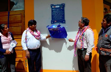 Juan Luque inauguró colegio municipal en Sandia