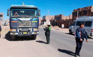 Juliaca: Realizan operativos para capturar vehículos infractores