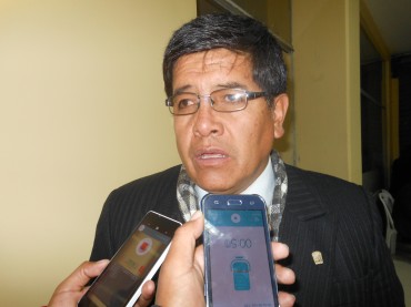 Luis Albino Challo, director regional de Educación de Puno (DREP)