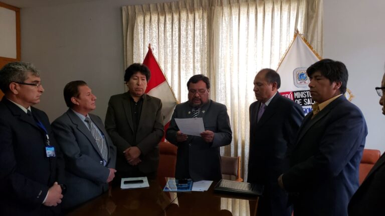 Nuevo director regional de Salud asume funciones