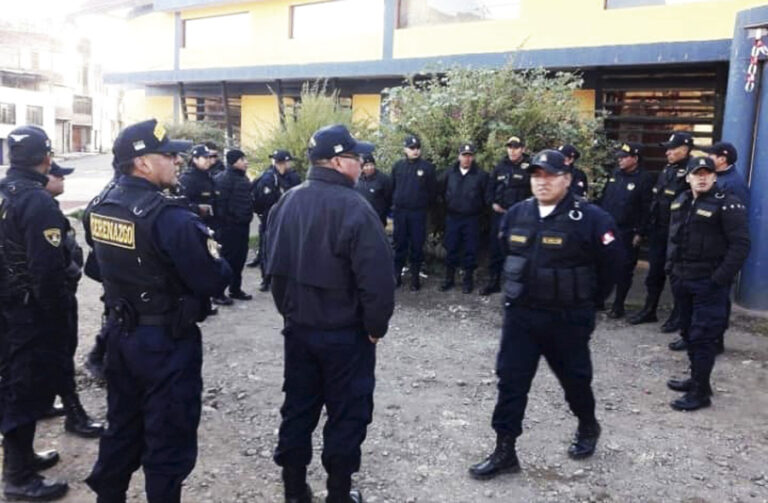 Alcalde contra serenos