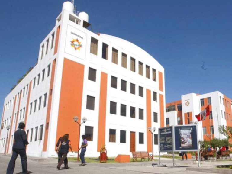 Llica minimiza despido de  139 obreros