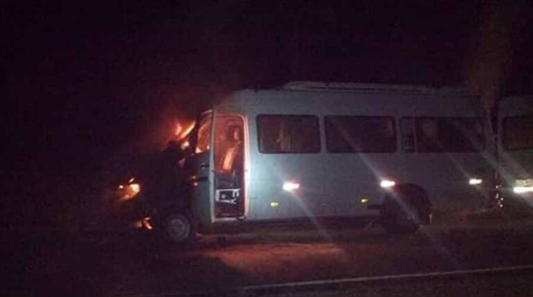 Conductor ebrio se salvó de morir incinerado