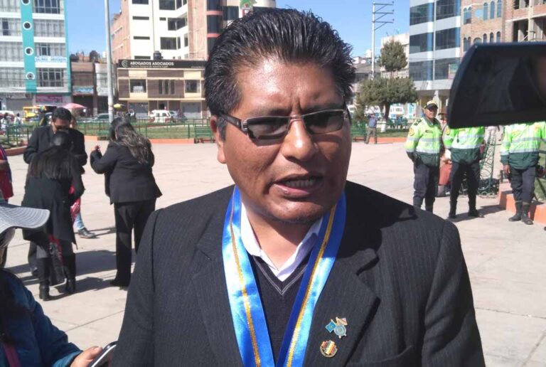 Condenan a 6 años de prisión a Walter Aduviri por el caso «Aymarazo»