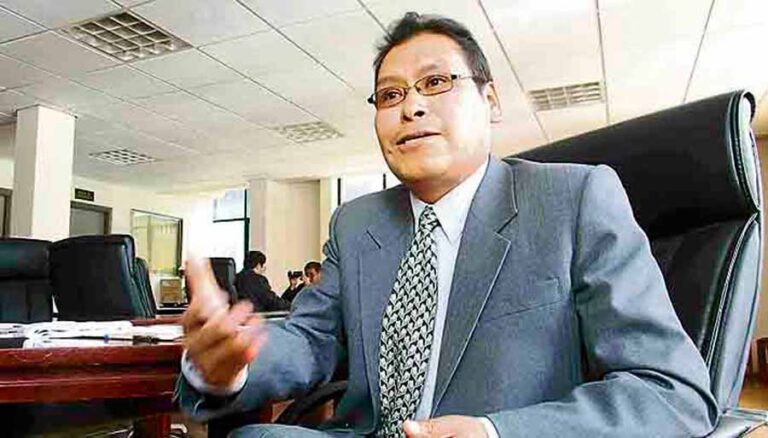 Puno: Luque nombra a Walter Paz como nuevo gerente de Desarrollo Social del Gobierno Regional