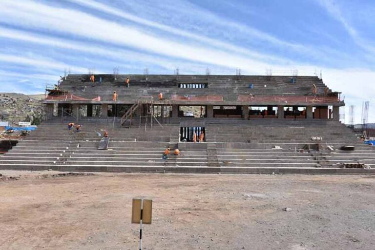 Constataron inhabilitación de residente e incumplimiento de normas en construcción del Coliseo del Club del Pueblo