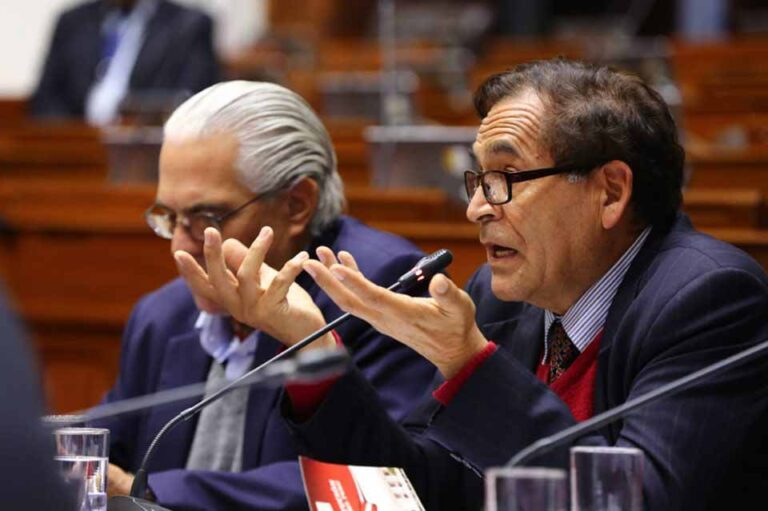 Piden a Quintanilla deslinde con su hermano luego de la difusión de audios polémicos