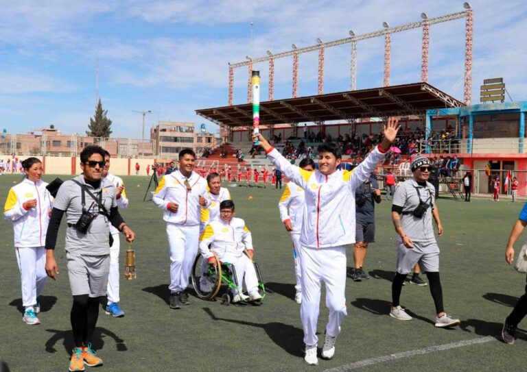Fiesta Panamericana en estadio San Isidro