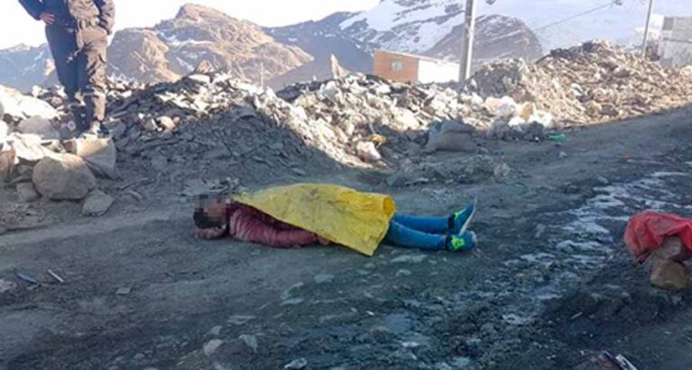 La Rinconada: Joven fue hallado muerto en medio de la calle