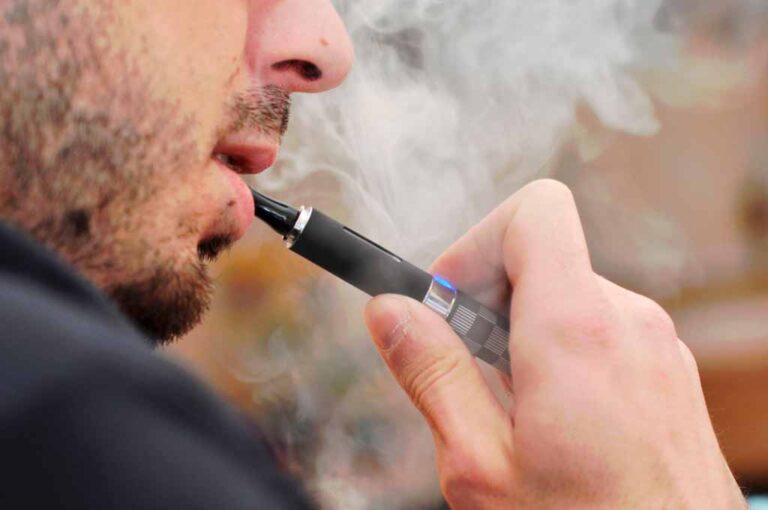 Cigarrillos electrónicos pueden causar envenenamiento