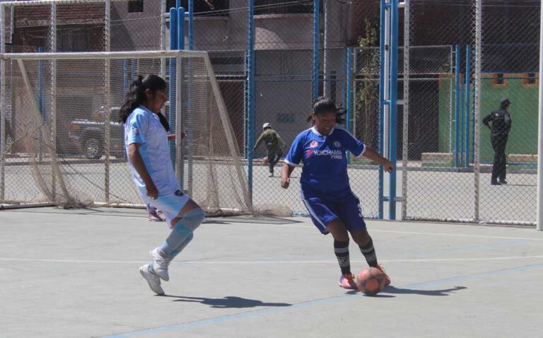 El fulbito no solo ﻿es para varones﻿
