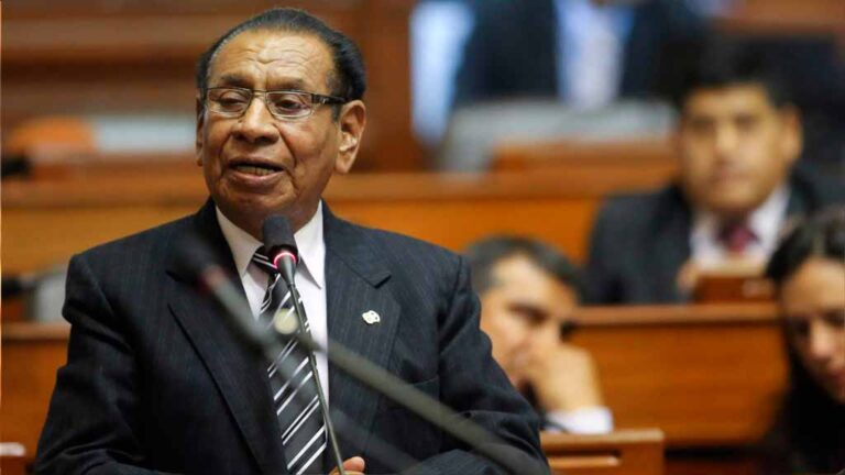 Congresista Apaza pide luchar contra Tía María