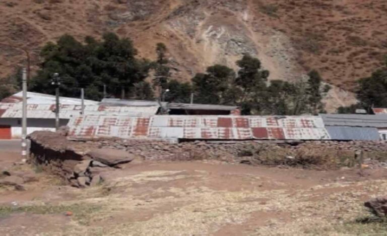 Sismo en Ancash provocó deslizamiento de dos cerros y el bloqueo de una vía