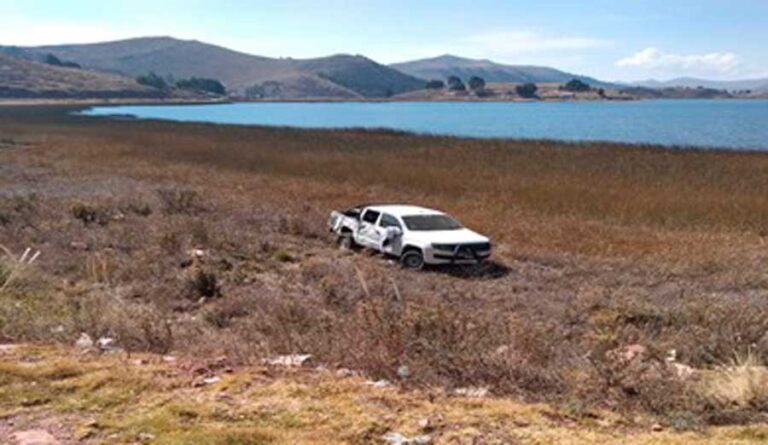 Puno: Camioneta del Gobierno Regional ocasiona accidente