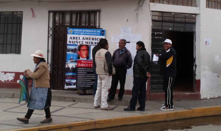 Puno: Pugnas en Colegio de Periodistas