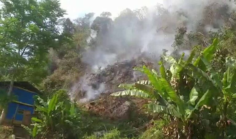 San Gabán: Incendio forestal iniciado el viernes no se extingue