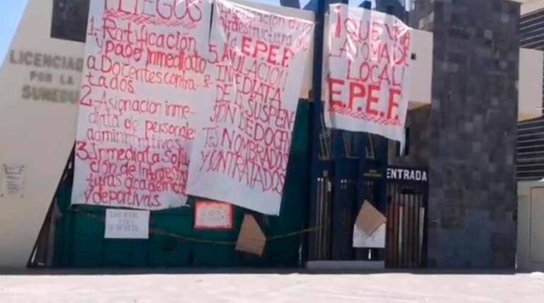UNA Puno: Tomas de local reflejan intereses políticos