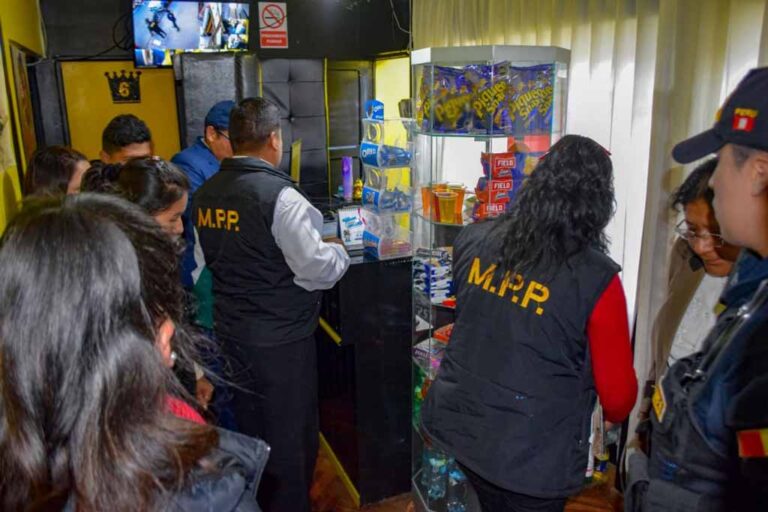 Menor murió al interior de un cinema