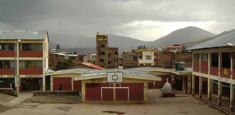 Puno: Colegiala que consumía drogas recibirá tratamiento psicológico