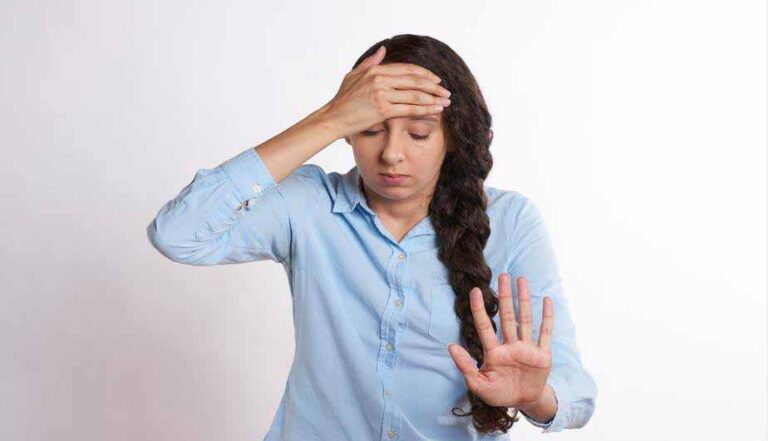 Minsa: Migraña afecta más a mujeres