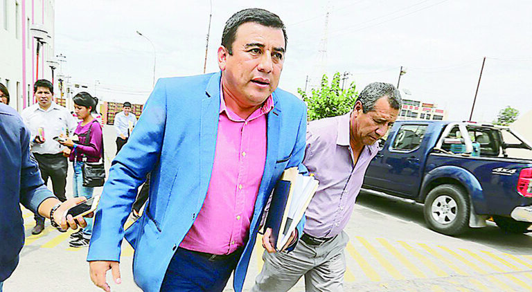 Hoy interpelarían a gerente de Autodema