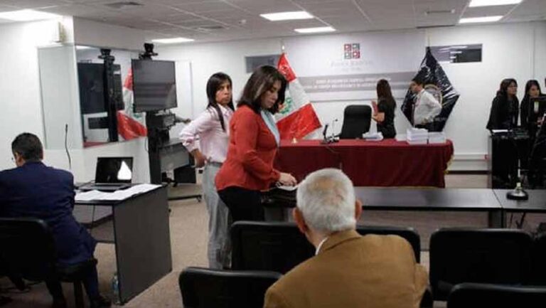 Reprograman audiencia sobre pedido de incorporar a Fuerza Popular en investigación por lavado de activos