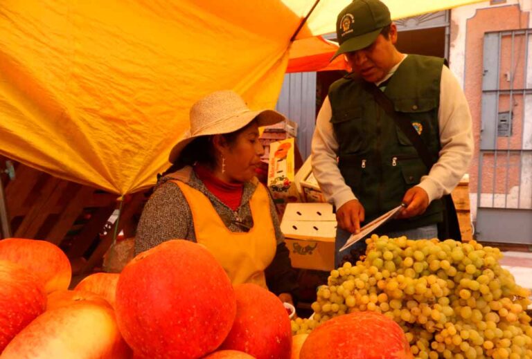 Mercados generan hasta 40 toneladas de basura al día