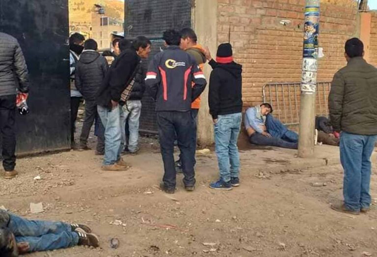 Ebrios fueron auxiliados tras serenata por el aniversario de Puno