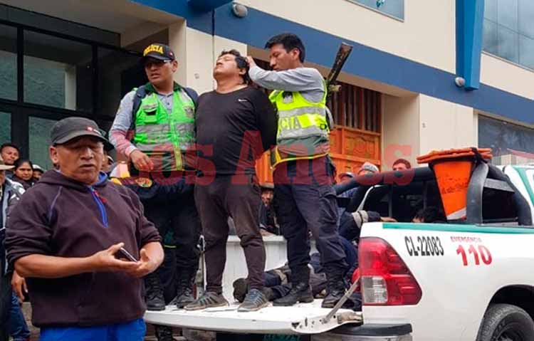Delincuentes fueron capturados luego de asaltar un vehículo