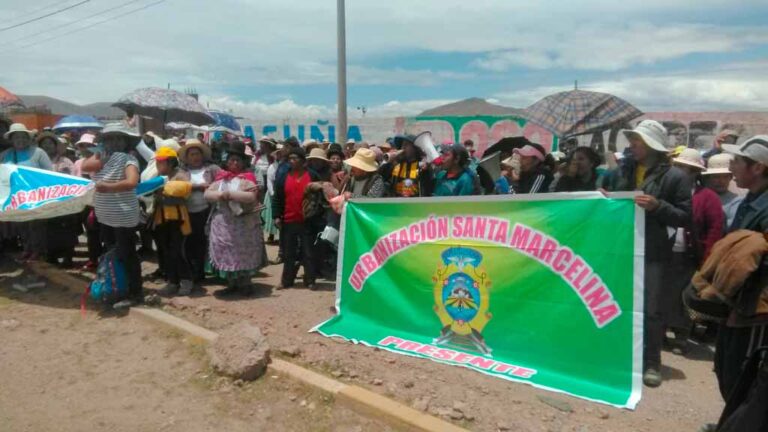 Vecinos protestan contra una posible expropiación de terrenos para puerto aéreo