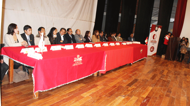 Solo 16 partidos políticos   prometen campaña limpia