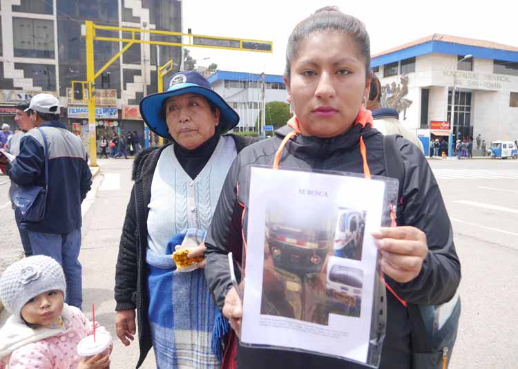 Busca su mototaxi  robada en Juliaca