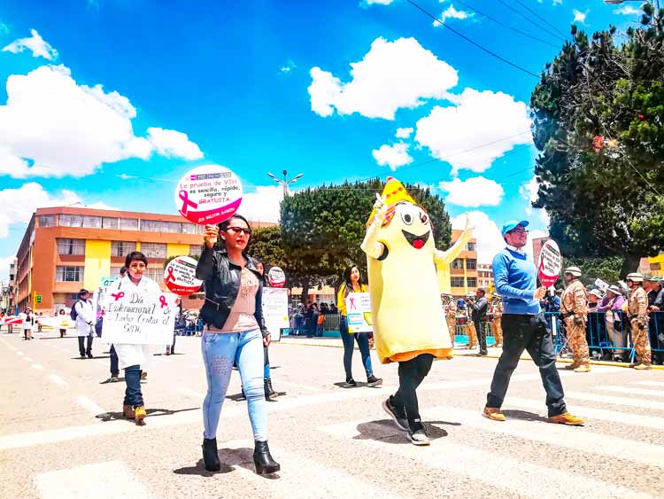 Homosexuales son  propensos al SIDA