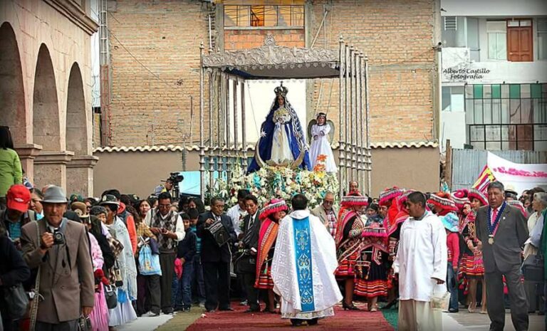 Festividad en la  Ciudad Rosada