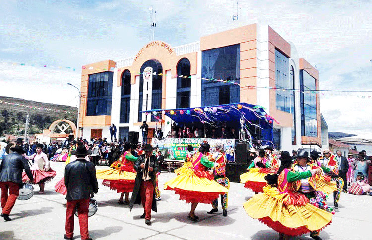 Municipios en zonas  mineras con buen PIA