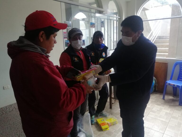 Suspenden la entrega  de canastas en Puno