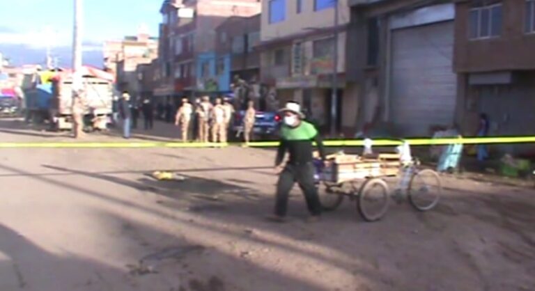 Operativo a ambulantes  en mercado las Mercedes