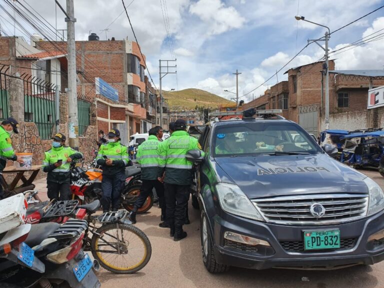 Falsos policiales robaron oro