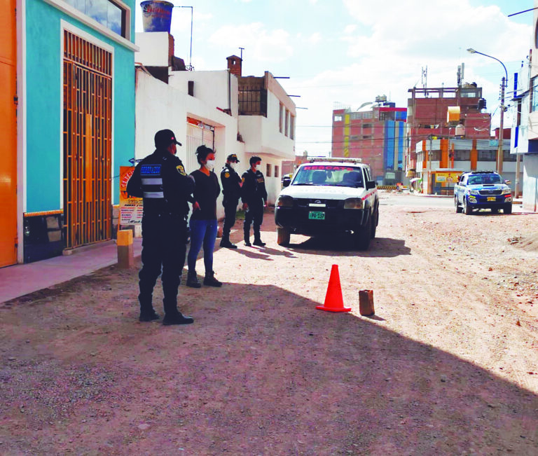 Se roban oro a  plena luz del día