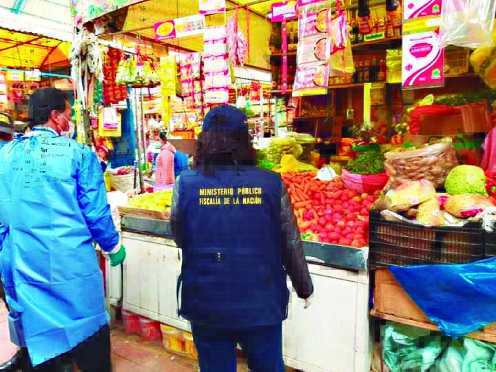 Llaman la atención al alcalde de Puno