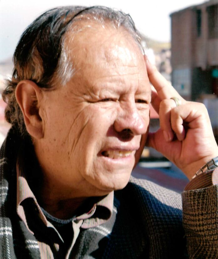 Jorge Flórez Áybar, nació el 9 de noviembre de 1942 en Puno.