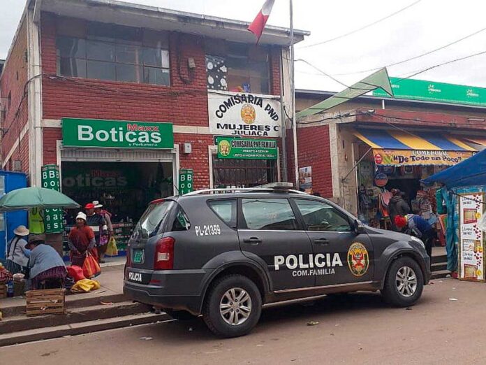Intervenidos presuntos agresores fueron llevados a la comisaria.