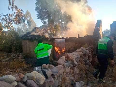Abuelita pierde todo en incendio
