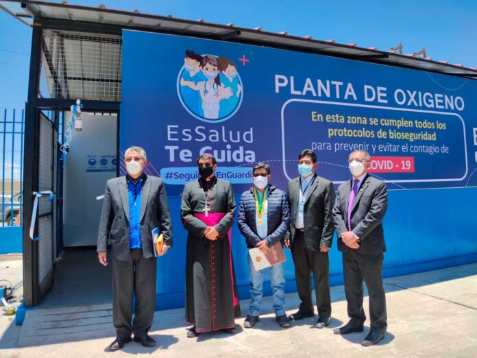 Entregan otra planta generadora de oxígeno medicinal a Essalud Puno