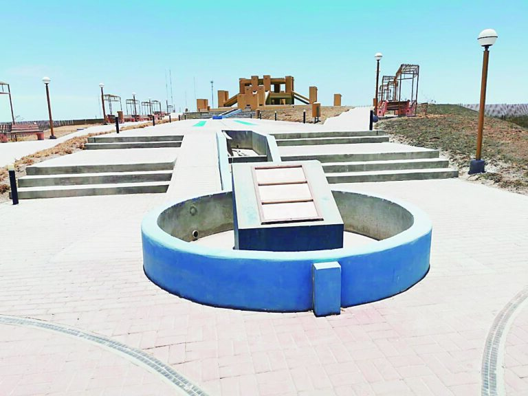 ‘Monumento al Agua’ continúa en abandono