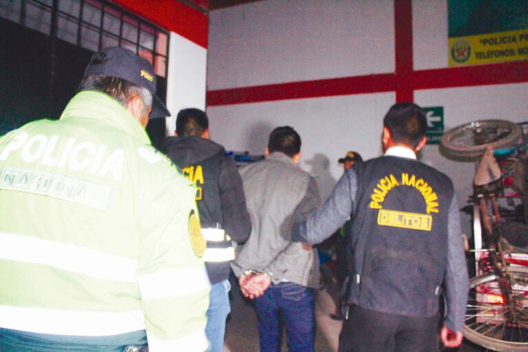 Policías capturan a ladrón de celulares