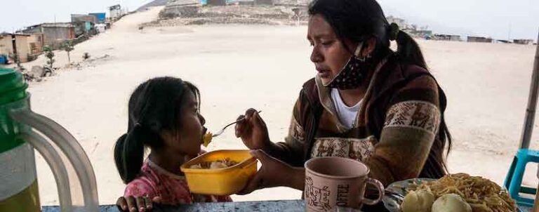 La urgencia de reconocer el trabajo de las mujeres